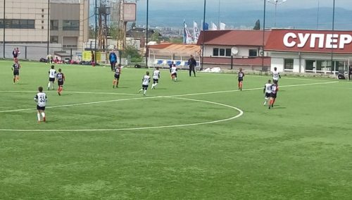 18268636_898614080279844_946281172154393855_n