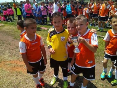 18813167_1461782433860181_5992023075739645232_n